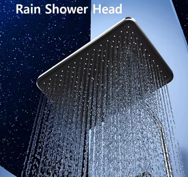 سر دوش پیانویی سن‌مارینو با نمایشگر دمای آب