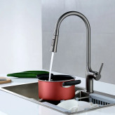 ارگونومی شیر Hyshin 468 برای شستشوی ظروف بزرگ و سینک.