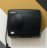 نمای نزدیک دهانه خروجی هوا و سنسور دست خشککن TURBO-HYGIENE.