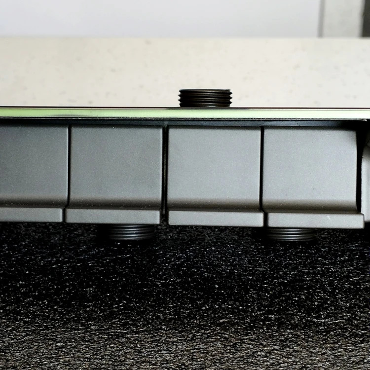 دوش هوادیائو ۵۲۰Q نصب شده در حمام