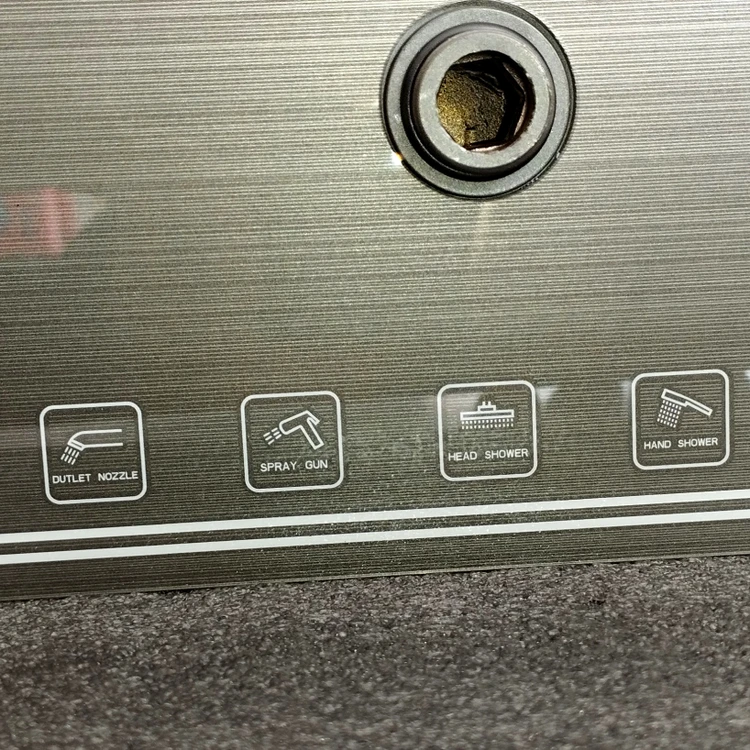 نمای صفحه دیجیتال دوش Huadiao