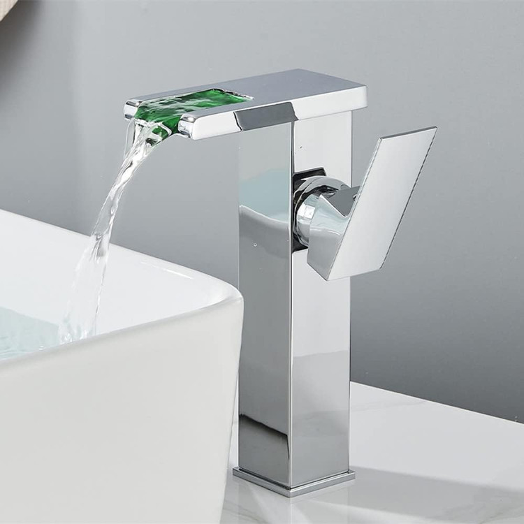 ظاهر مدرن شیر روشویی LED دار