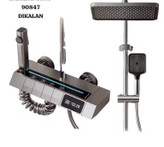 دوش حمام نمایشدار با تنظیم دما