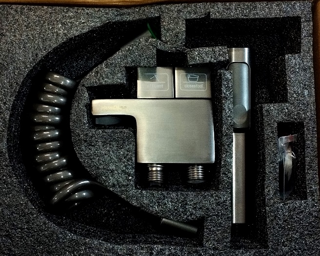 جزئیات بدنه برنجی و آبکاری PVD شیر شاتاف HuaDiao.