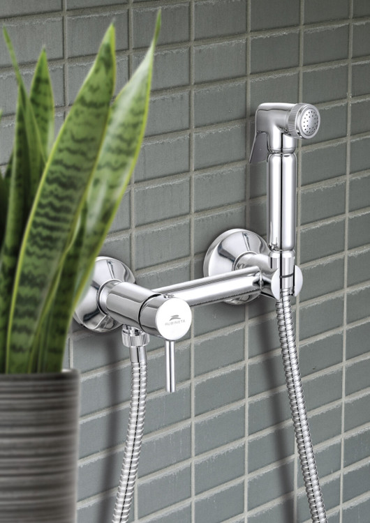 عکس شیر توالت فرنگی با خروجی نرم و سرد و گرم