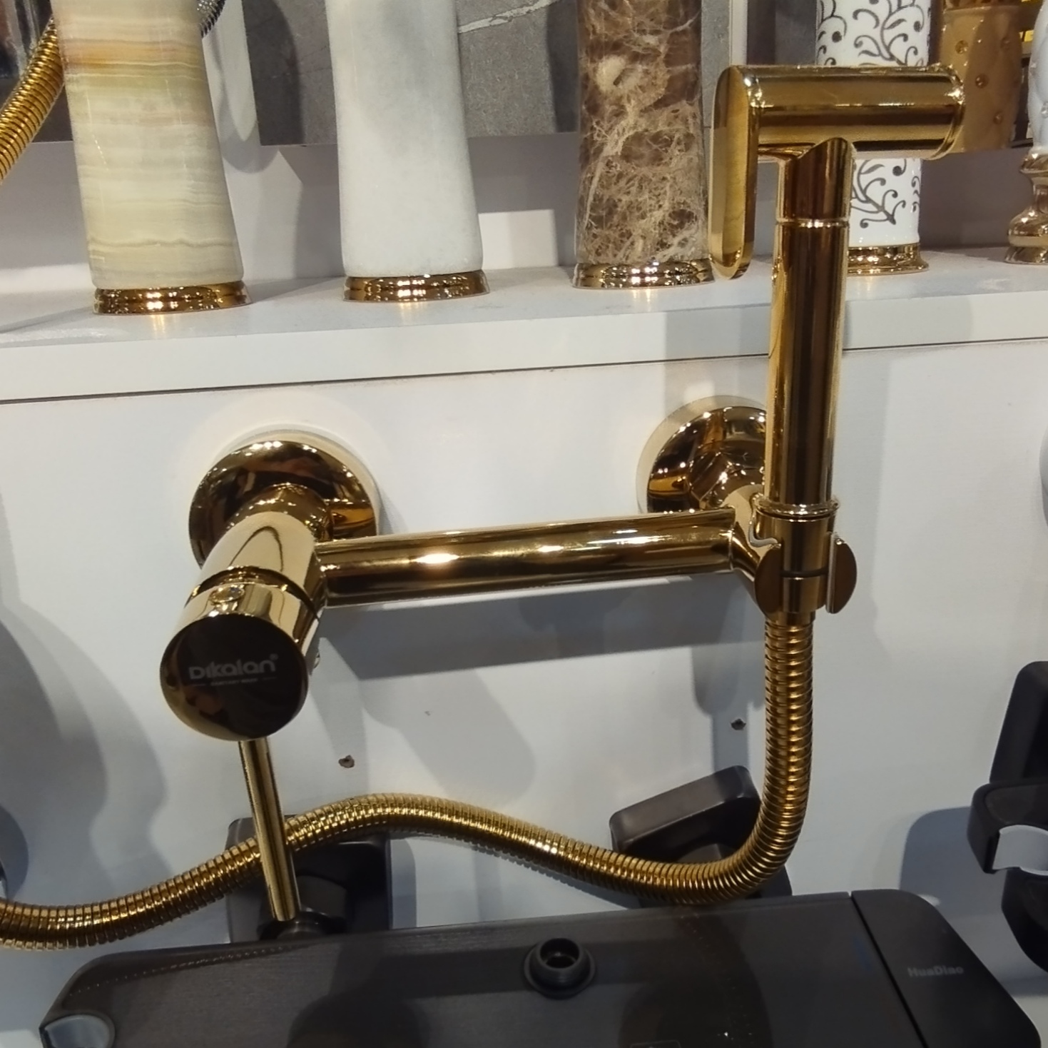 عکس شیر توالت سرد و گرم اقتصادی و بادوام