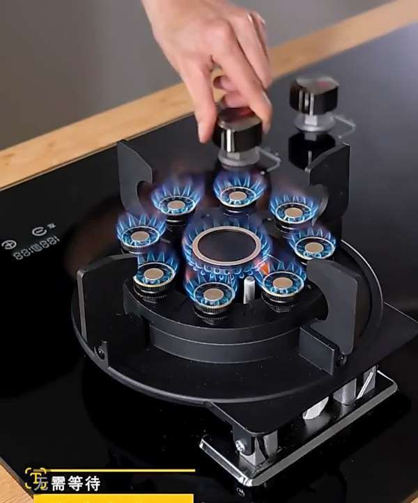 نمای نزدیک شیشه سکوریت نشکن و مقاوم در برابر حرارت گاز JEC