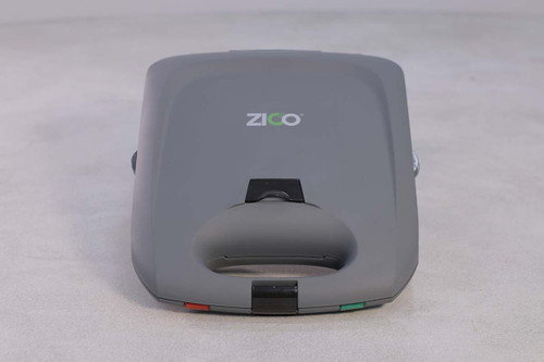 ساندویچ ساز دوکاره زیکو مدل ZC-8045 با بدنه مشکی براق روی کانتر آشپزخانه.