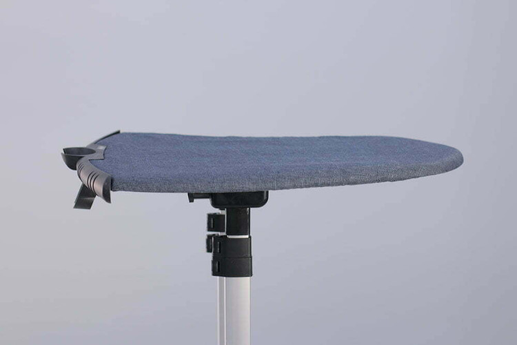 نحوه اتوکشی لباس مجلسی با اتو بخار ایستاده زیکو